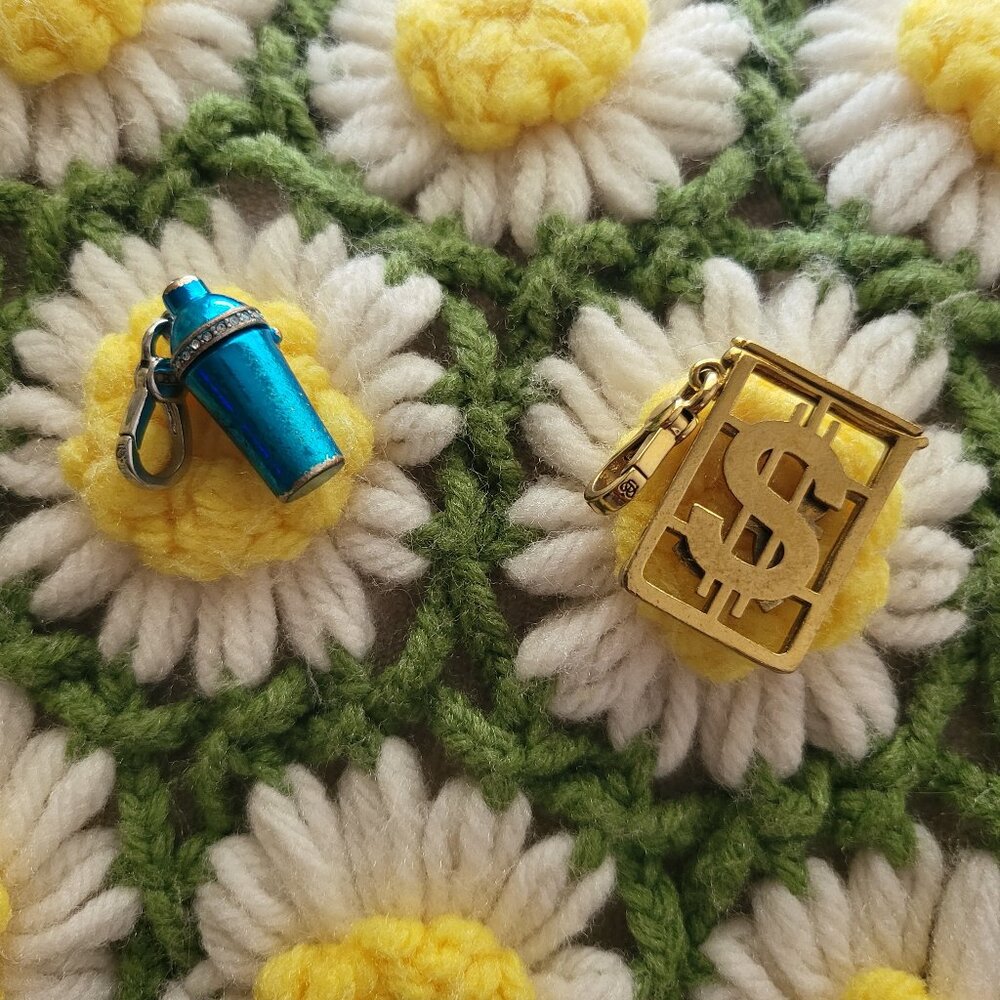 ❗ FLAWED ❗ Juicy Couture Charm Bundle (Cocktail Shaker + Credit Card Charm)